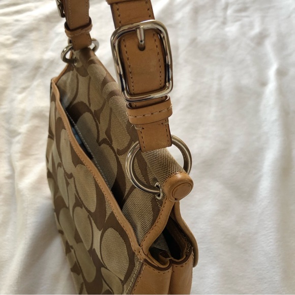 Coach Willis 70th ANNIVERSARY Legacy Signature Logo Bag - Picture 13 of 15